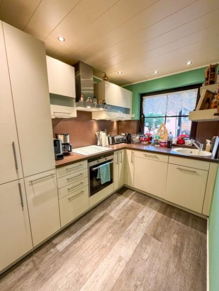 Essen Ihre Zukunft beginnt hier: 4 Zimmer, Garten und jede Menge Möglichkeiten Haus kaufen