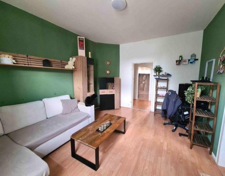 Oberhausen Top gepflegtes Mehrfamilienhaus mit 6 Wohneinheiten - Ladenlokal & Garagenhof in Oberhausen-Styrum Gewerbe kaufen