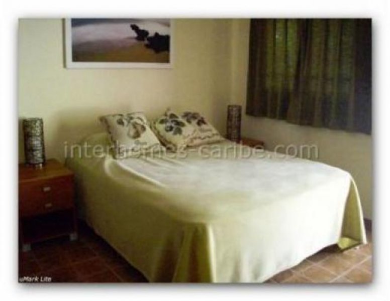 Sosúa/Dominikanische Republik Attraktive Villa mit 147 m² (1 582 sqft) Wohnfläche auf 688 m² (7 403 sqft) Grundstück, zwei Schlafzimmer, zwei Bäder, Pool