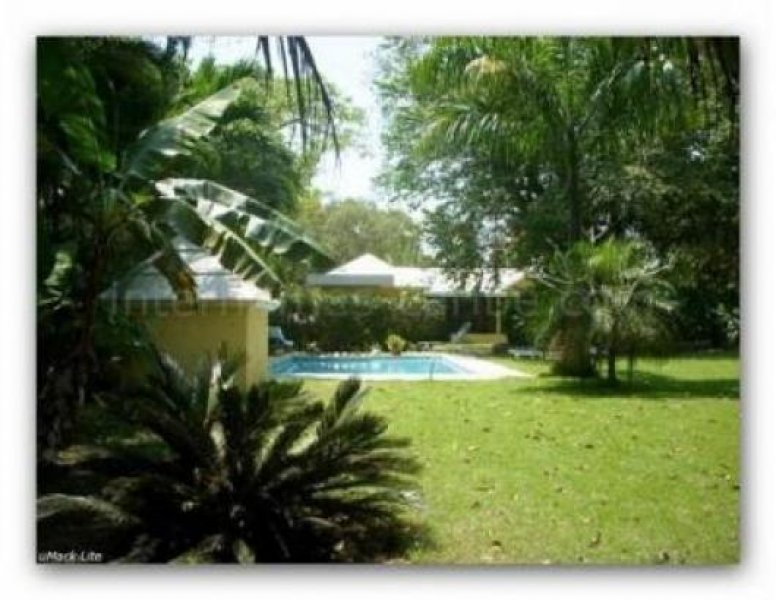Sosúa/Dominikanische Republik Sosúa/Cabarete: Schöne Villa mit drei Schlafzimmern und Pool. Gelegen in einer ruhigen privaten Wohnanlage. Kurzer Fußweg bis