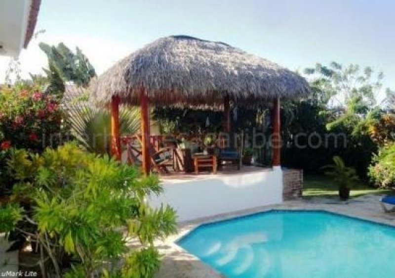 Sosúa/Dominikanische Republik Sosua: wunderschöne zweistöckige Villa mit 175 qm (1 884 sqft) Wohnfläche auf 910 qm (9 795 sqft) Grundstück in privater