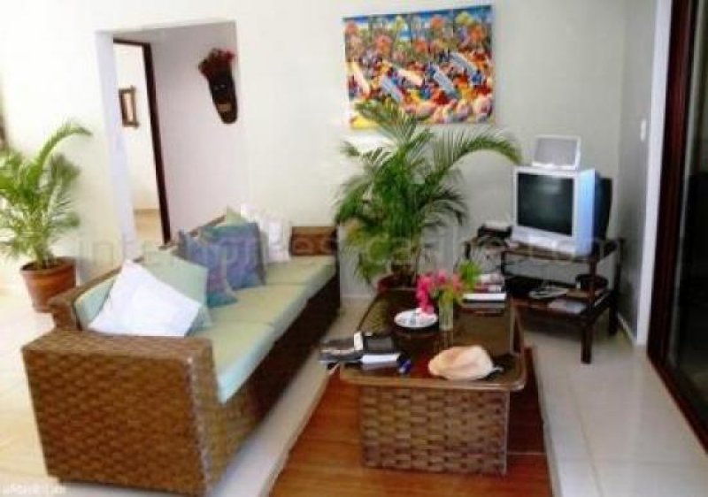 Sosúa/Dominikanische Republik Sosua: wunderschöne zweistöckige Villa mit 175 qm (1 884 sqft) Wohnfläche auf 910 qm (9 795 sqft) Grundstück in privater