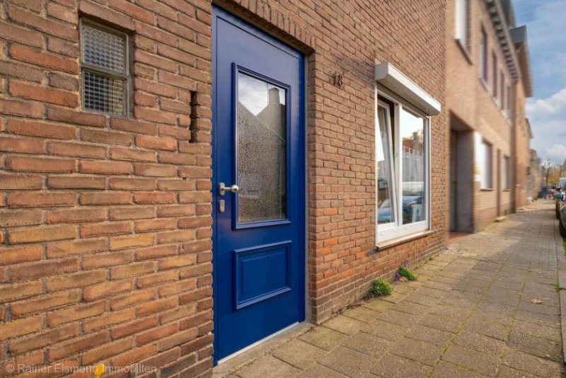 Emmerich am Rhein Elten: Reihenmittelhaus zum Auffrischen als Start ins erste Eigenheim Haus kaufen