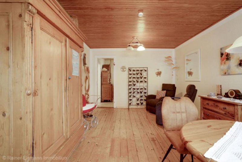 Emmerich am Rhein Elten: Reihenmittelhaus zum Auffrischen als Start ins erste Eigenheim Haus kaufen