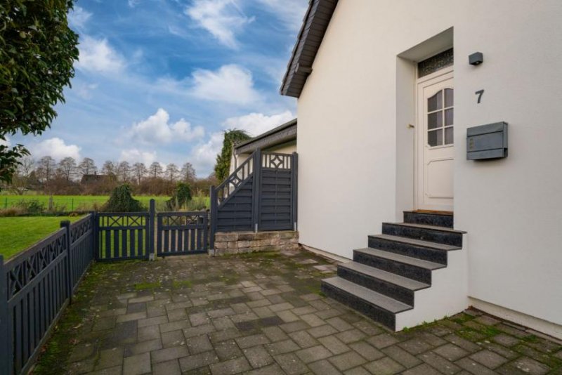 Emmerich am Rhein Vrasselt: Helle Doppelhaushälfte mit Südgarten und Feldblick Haus kaufen