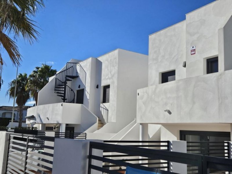 Oliva Reihenhaus in Oliva Nova nur 500 Meter vom Strand entfernt Haus kaufen