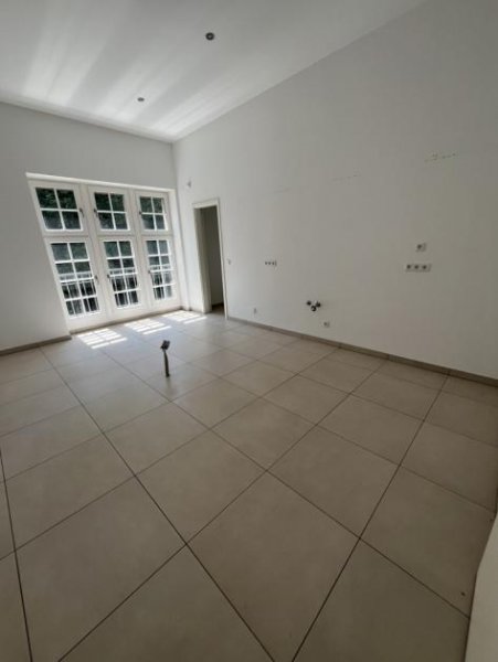 Duisburg Bel Etage in exklusiver Denkmalimmobilie * Parkareal * Duisburger Stadwald * Privatsphäre pur Wohnung kaufen