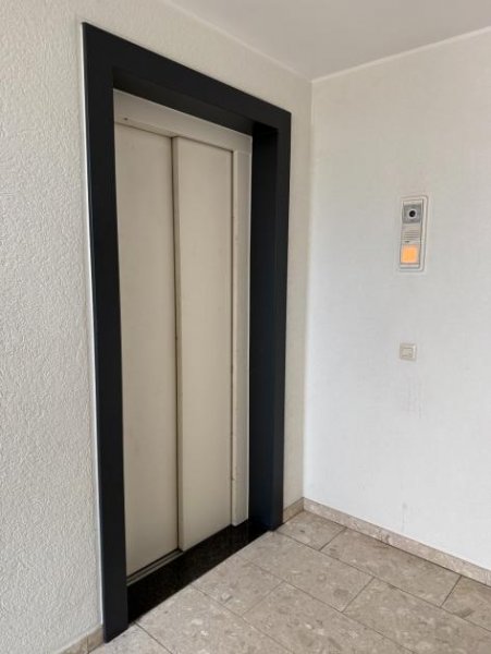 Kleve (Kreis Kleve) Attraktives Penthouse mit Spitzboden, 2 Terrassen und Blick über Kleve mit 3D-Tour! Wohnung kaufen