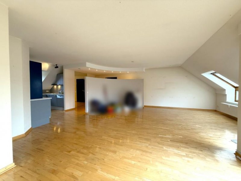 Kleve (Kreis Kleve) Moderne helle Dachgeschosswohnung mit guter Ausstattung in der Klever Oberstadt inkl. 360-Grad-Tour Wohnung kaufen