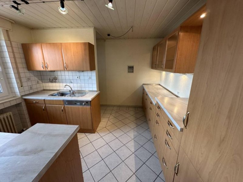 Kleve (Kreis Kleve) TOP-Angebot! Geräumige Dachgeschosswohnung mit Panoramablick über Kleve-Materborn! Wohnung kaufen