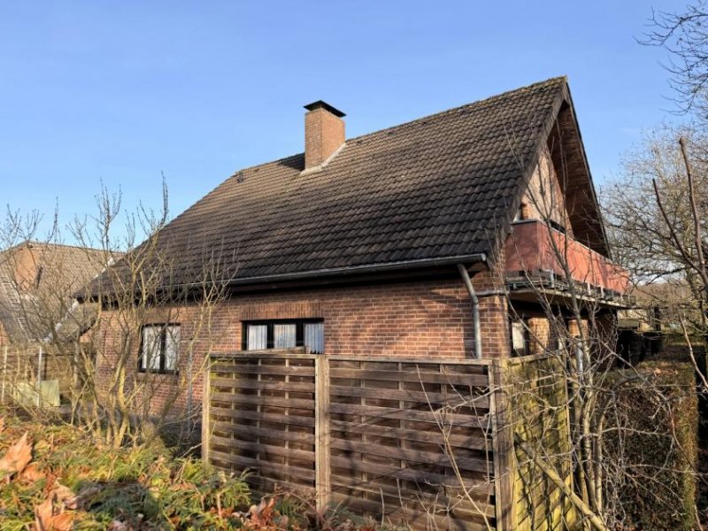 Kleve (Kreis Kleve) Voll unterkellertes Wohnhaus mit Doppelgarage in zentraler Lage der Klever-Oberstadt Haus kaufen