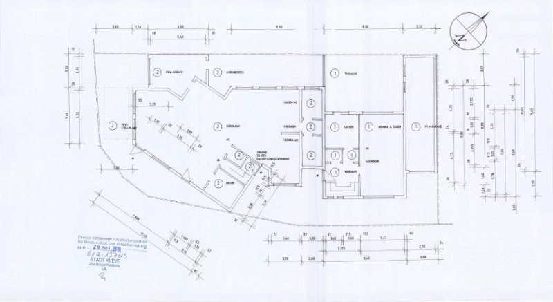 Kleve (Kreis Kleve) Zentral gelegen & vielseitig nutzbar: Solides Wohn- und Geschäftshaus in Kleve-Kellen! Gewerbe kaufen