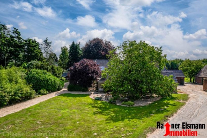 Bedburg-Hau Bedburg-Hau: Hof mit mehreren Wohneinheiten, Café, Scheune und großem Grundstück Haus kaufen