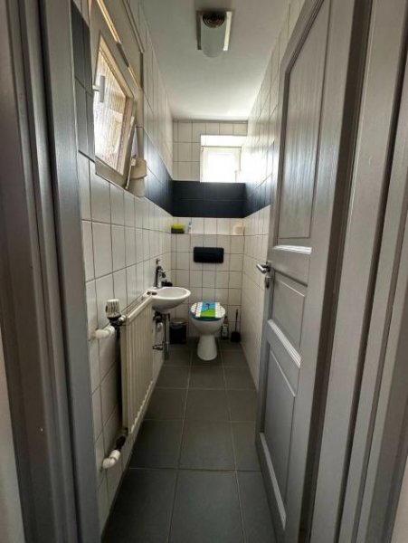 Uedem Sehr gepflegte Haushälfte im Herzen von Uedem Haus kaufen