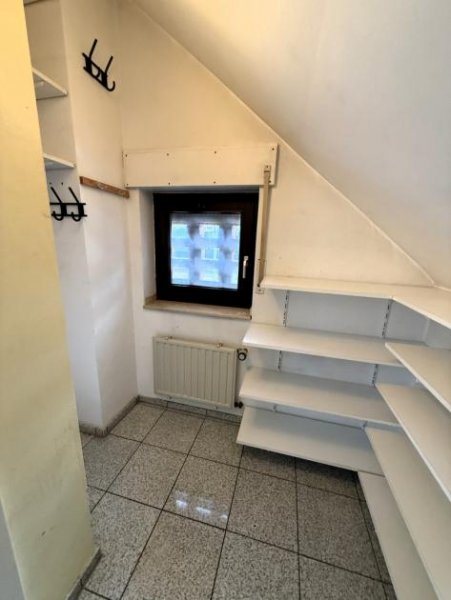 Kerken Gepflegte Haushälfte mit Keller und 2 Garagen im Herzen von Kerken-Nieukerk Haus kaufen