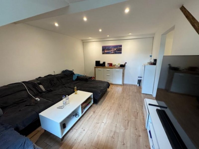 Krefeld Mitten im Zentrum - Modernisiertes Wohn-/Geschäftshaus in Krefeld Gewerbe kaufen