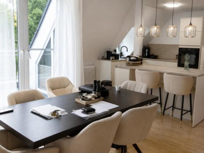 Krefeld Helle Maisonettewohnung mit Südbalkon in ruhiger Alleestraße – modernes Wohnen in Krefeld-Kempener Feld Wohnung kaufen