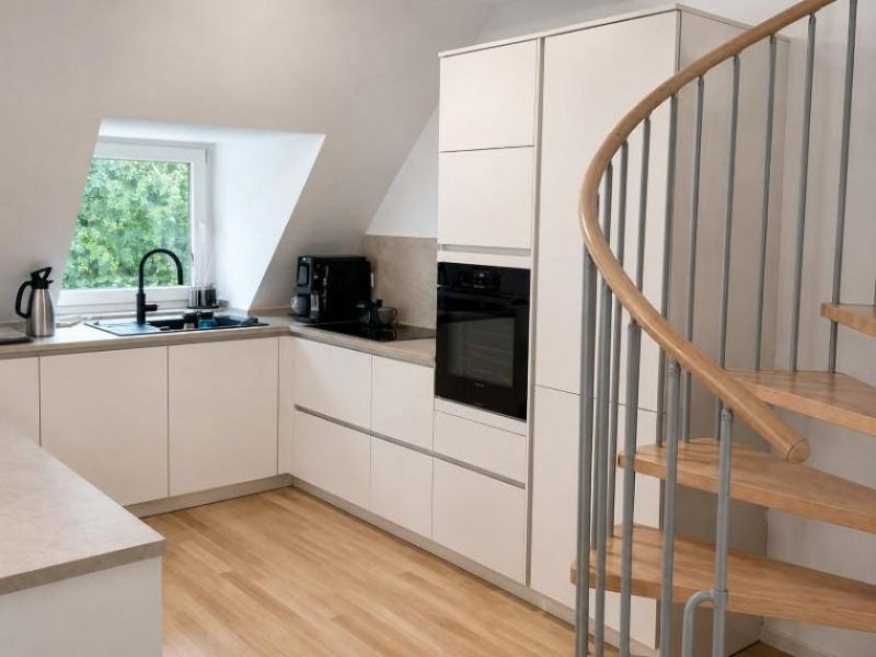 Krefeld Helle Maisonettewohnung mit Südbalkon in ruhiger Alleestraße – modernes Wohnen in Krefeld-Kempener Feld Wohnung kaufen
