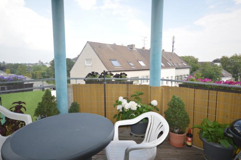 Krefeld Attraktives Immobilienpaket mit 17 Einheiten und 15 TG Stellplätzen. Nachhaltige Rendite von 6%! Gewerbe kaufen