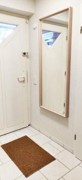 Krefeld Modernes Reihenmittelhaus in guter Lage von Krefeld-Hüls! Haus kaufen