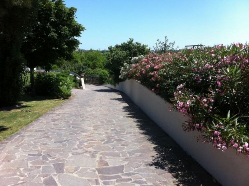 Comune di Coriano edle Villa mit grossem Garten 10'000m2 Haus kaufen