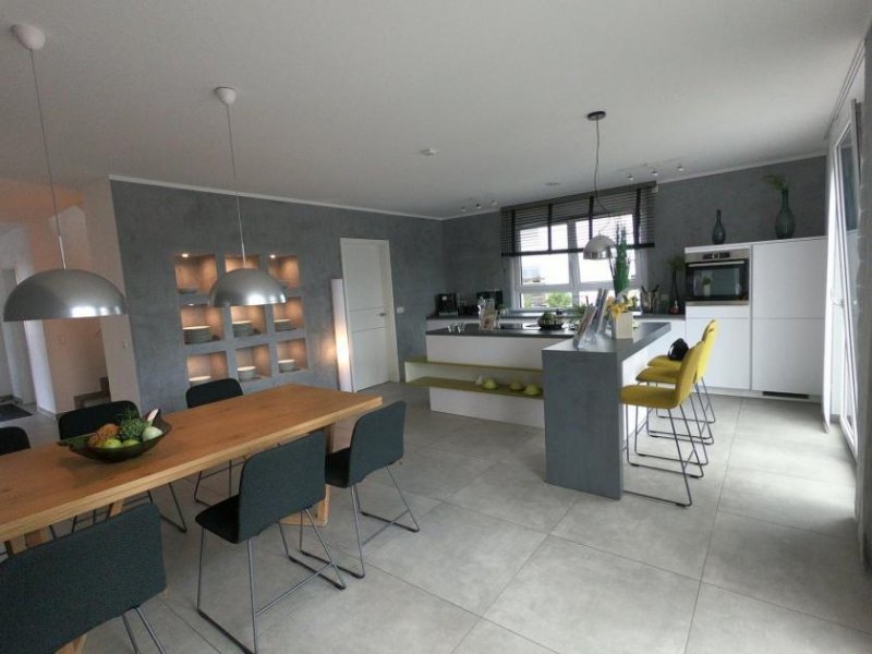 Willich Bauen Sie mit 2 Familien! Kalkuliert für 1 Hälfte! Inkl. Grundstück! Haus kaufen