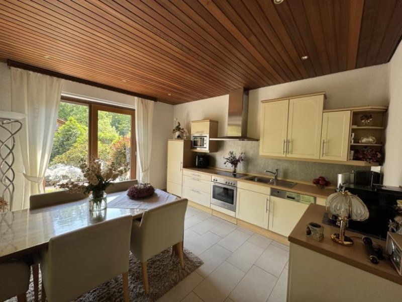 Nordhorn Großes Wohnhaus mit Nebengebäuden - Pferdehaltung möglich. Haus kaufen