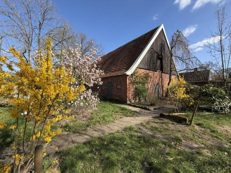 Nordhorn Resthof - 2 Wohneinheiten mit Nebengebäuden - Pferdehaltung möglich. Haus kaufen