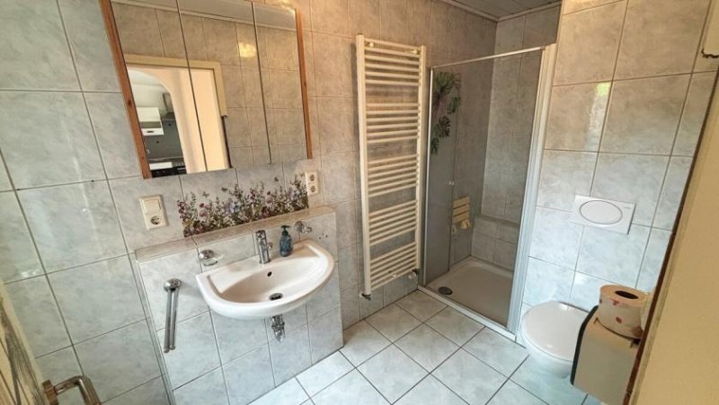 Nordhorn Zwei Wohneinheiten unter einem Dach – vielseitig nutzbares Wohnhaus in Nordhorn Haus kaufen