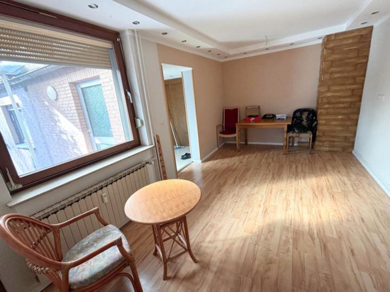 Osnabrück Doppelhaushälfte mit 2 Wohneinheiten in Osnabrück-Eversburg Haus kaufen