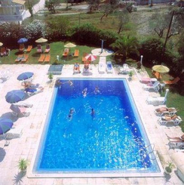 orfu Hotel auf der Insel Korfu mit 48 zimmer zu verkaufen Gewerbe kaufen