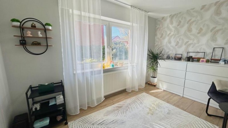 Ibbenbüren Erdgeschosswohnung mit Garten und Garage - solide Gelegenheit in Ibbenbüren-Püsselbüren Wohnung kaufen