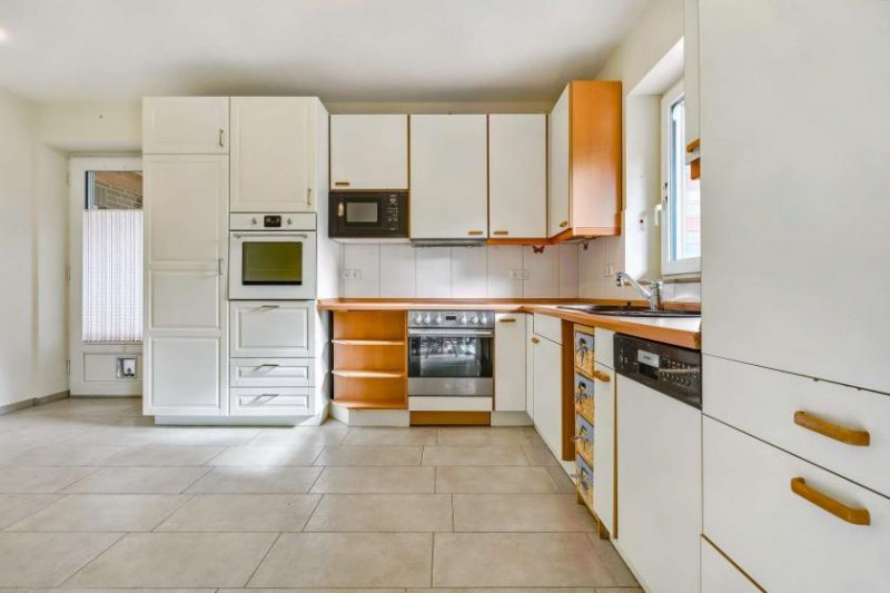 Mettingen Modernes Landhaus von 2014 mit Doppelgarage + über 18.000 m² Grundstück – ideal für Pferdeliebhaber Haus kaufen