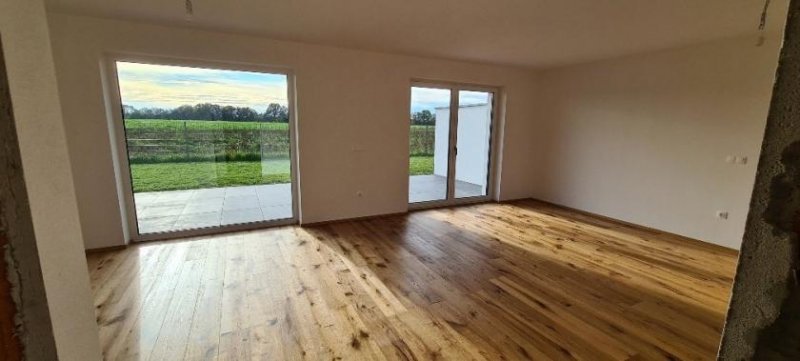 Mühlheim am Inn **Moderne Doppelhaushälfte in Mühlheim am Inn - Neubau mit Stil und Komfort Haus kaufen