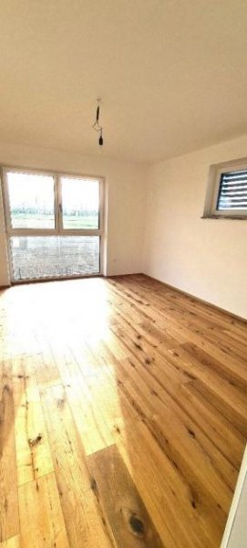 Mühlheim am Inn VERKAUFT**Moderne Doppelhaushälfte am Inn - Neubau mit Stil und Komfort Haus kaufen