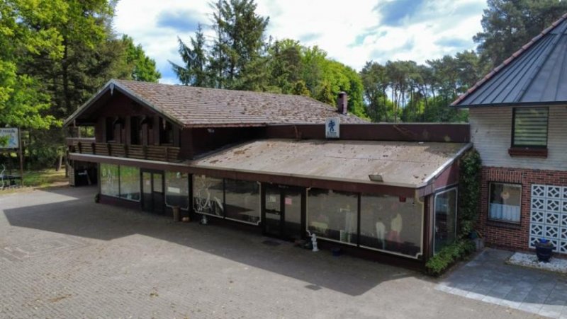 Löningen *BESONDERE CHANCE*
Großzügig wohnen & entwickeln auf ca. 5.000 m² Grundstück Haus kaufen