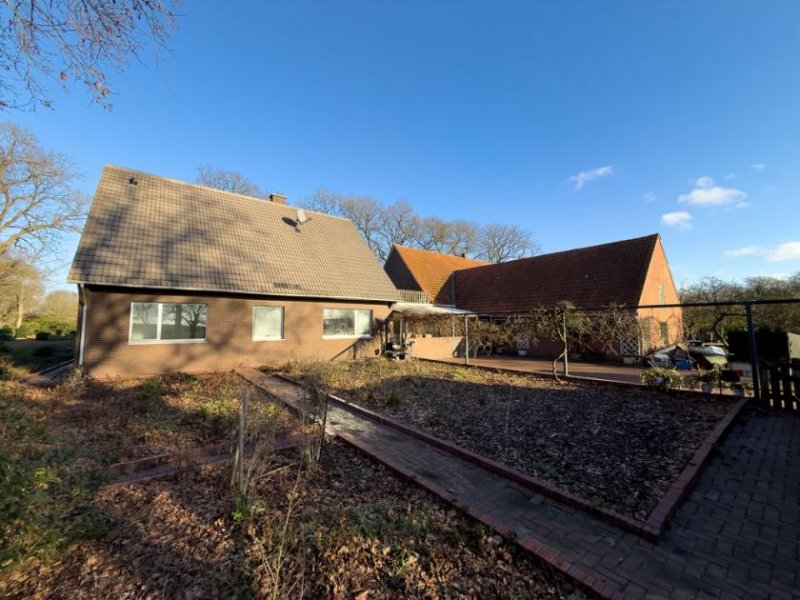 Werpeloh Ein Anwesen, das Maßstäbe setzt!
 *Raum für Leben, Tiere und Natur – mit unverbaubarem Ausblick* Haus kaufen