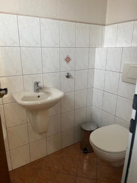 Emlichheim *Familienfreundliches Haus mit Ausbaupotenzial – Großes Grundstück, Garage, Balkon & mehr* Haus kaufen