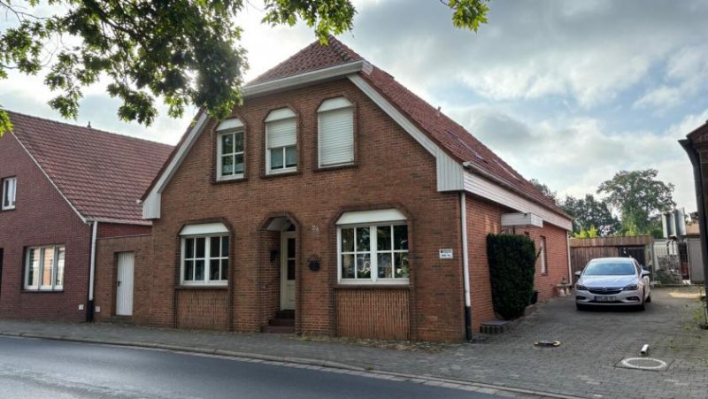 Esche Gepflegtes Zweifamilienhaus in zentraler Lage von Veldhausen Haus kaufen