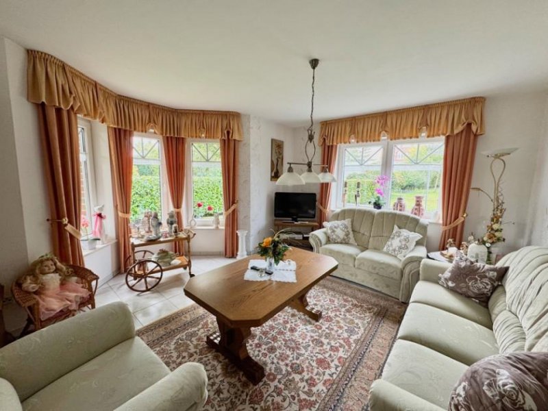 Neuenhaus Doppelhaus mit Garage und Wintergarten Haus kaufen