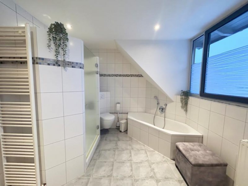 Uelsen Einfamilienhaus mit vier Schlafzimmern und Garten in Uelsen - PROVISIONSFREI Haus kaufen