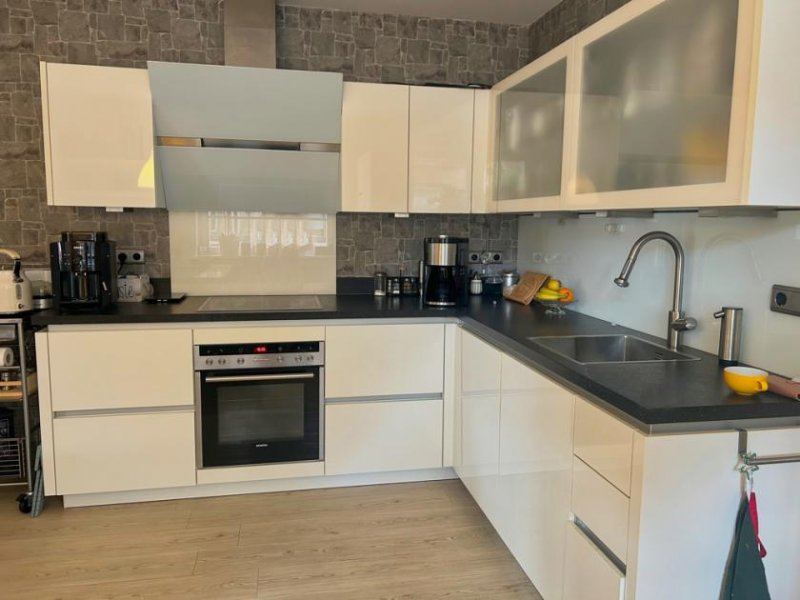 Uelsen Einziehen und wohlfühlen - Einfamilienhaus mit Kamin, Büro und Terrasse Haus kaufen