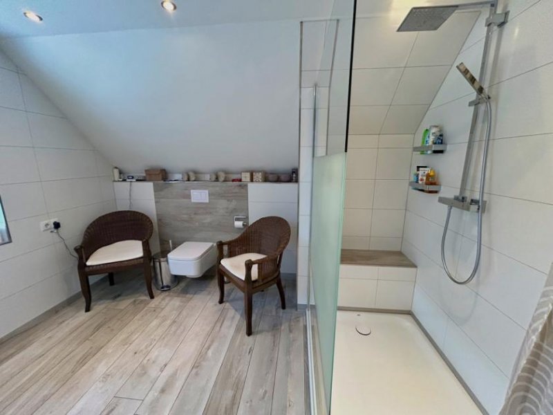 Uelsen Einziehen und wohlfühlen - Einfamilienhaus mit Kamin, Büro und Terrasse Haus kaufen