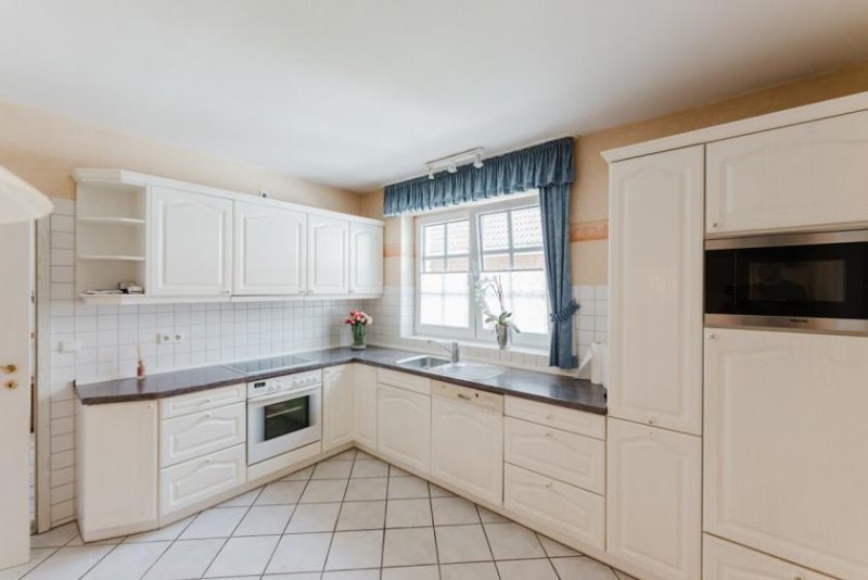 Uelsen Freistehender Bungalow mit Garage in Uelsen Haus kaufen
