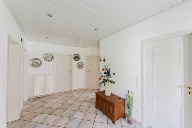 Uelsen Freistehender Bungalow mit Garage in Uelsen Haus kaufen