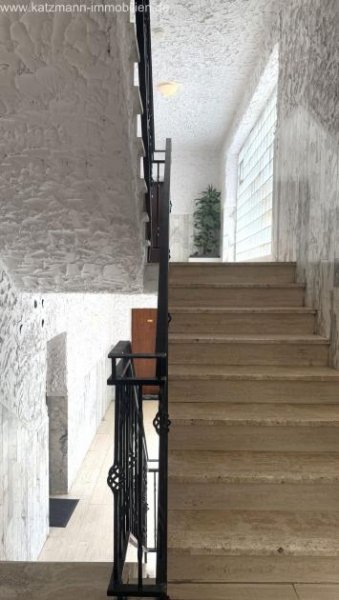 Bergheim 3‑Zimmer‑Wohnung mit Balkon in Bergheim - attraktive 6,2 % Rendite Wohnung kaufen