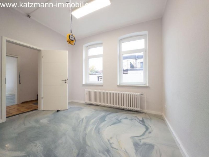 Kerpen Büro-/Wohnhaus inkl. Anbau u. großen Innenhof zu verkaufen Gewerbe kaufen