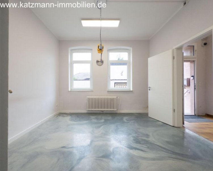 Kerpen Provisionsfrei: Büro-/Wohnhaus inkl. Anbau u. großen Innenhof zu verkaufen Gewerbe kaufen