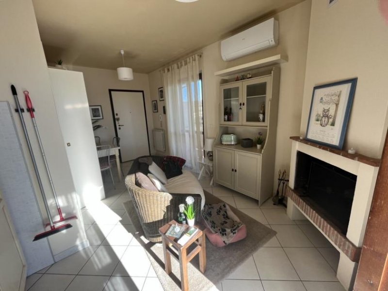 Bivio di Ravi Schöne und helle Wohnung zwanzig Minuten vom Meer entfernt Wohnung kaufen