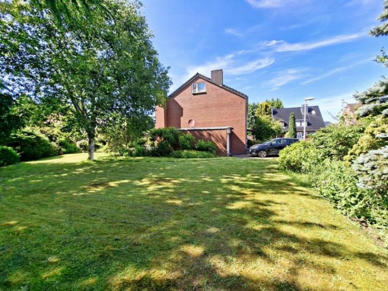 Pulheim CITYHOUSE: Schöne, gepflegte Doppelhaushälfte, mit großem Garten, Kamin, Garage und Stellplatz Haus kaufen
